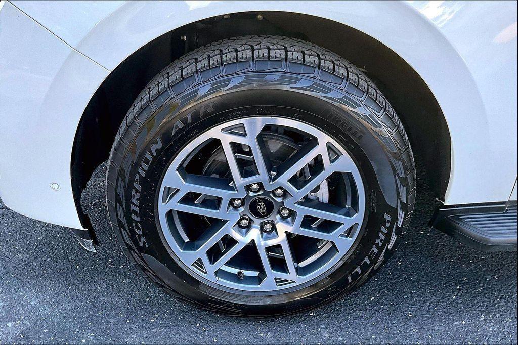 used 2025 Ford Expedition Max car, priced at $64,995