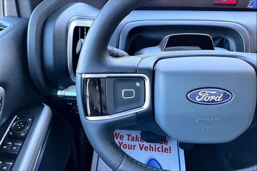 used 2025 Ford Expedition Max car, priced at $64,995