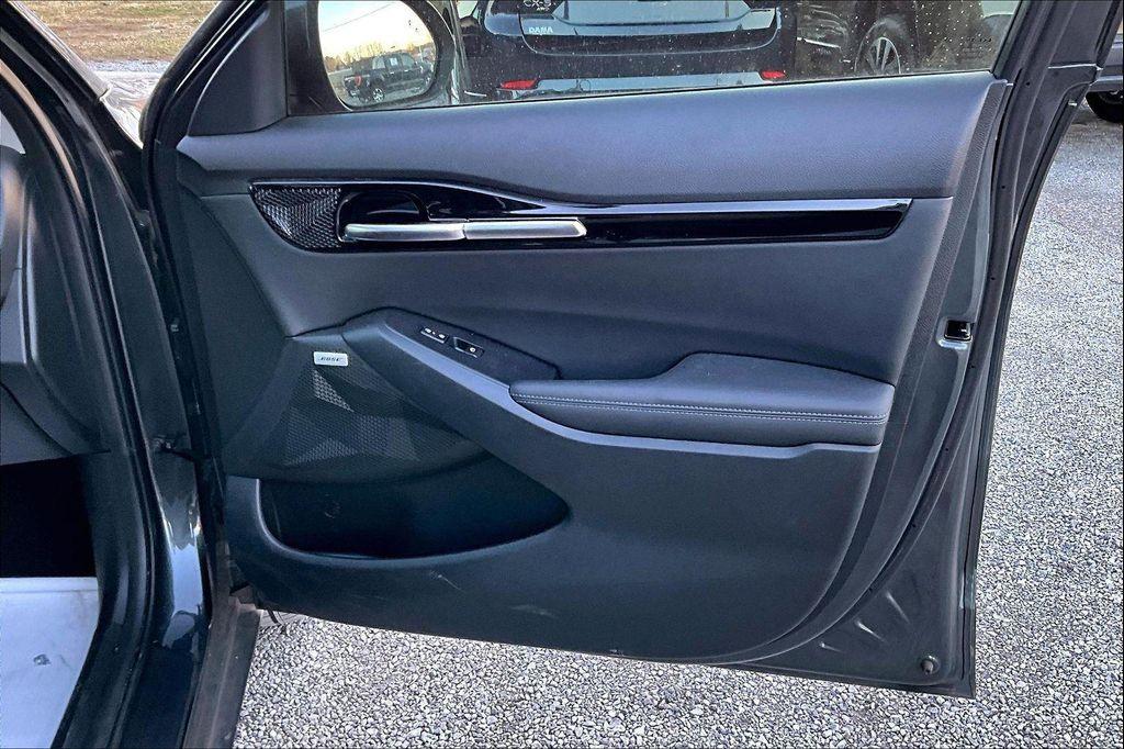 used 2024 Kia Seltos car, priced at $21,978