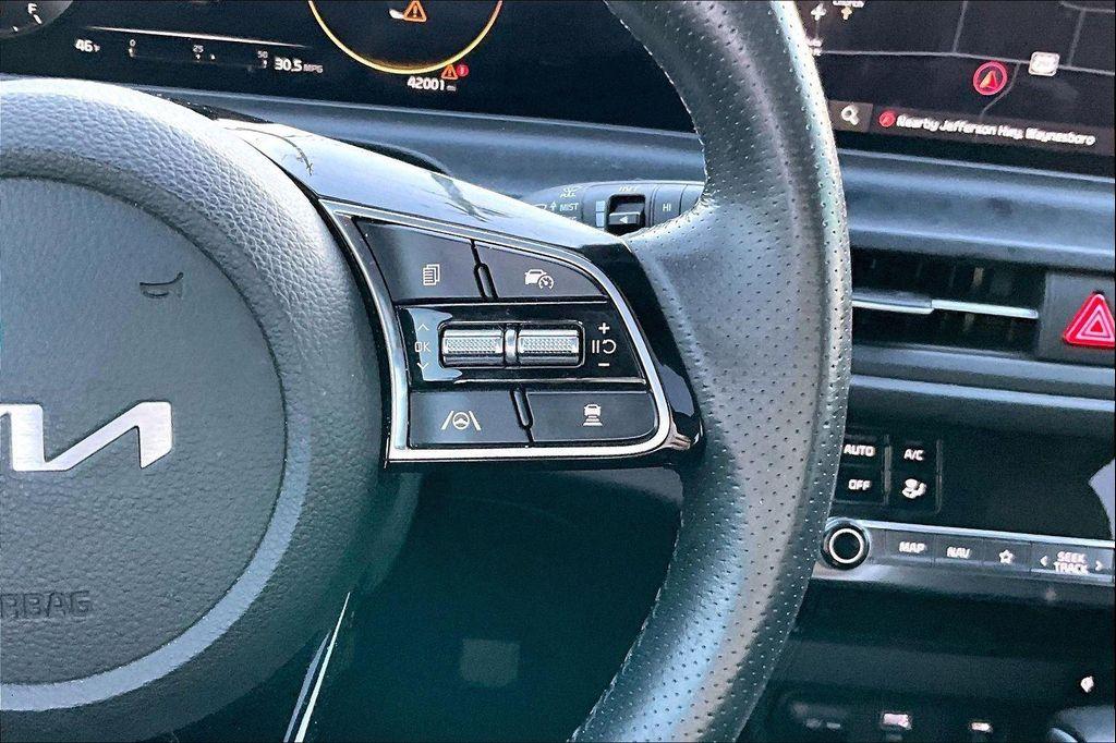 used 2024 Kia Seltos car, priced at $21,978