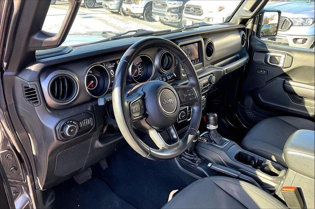 used 2022 Jeep Wrangler Unlimited car, priced at $29,441