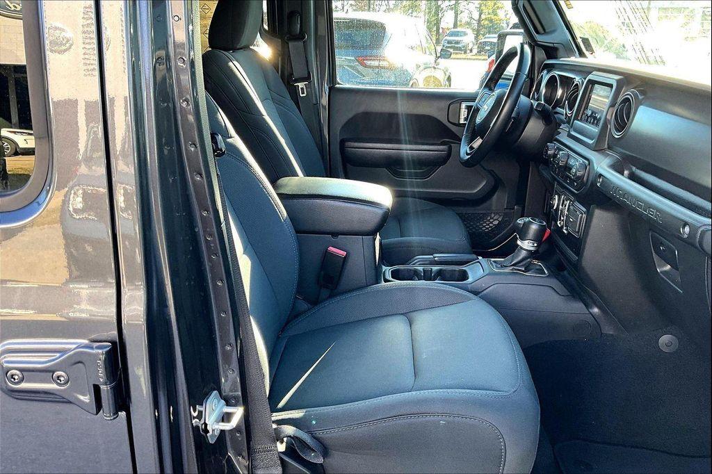 used 2022 Jeep Wrangler Unlimited car, priced at $29,441