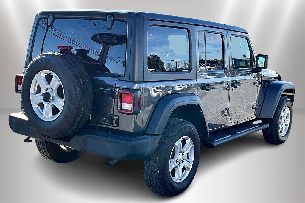 used 2022 Jeep Wrangler Unlimited car, priced at $29,441