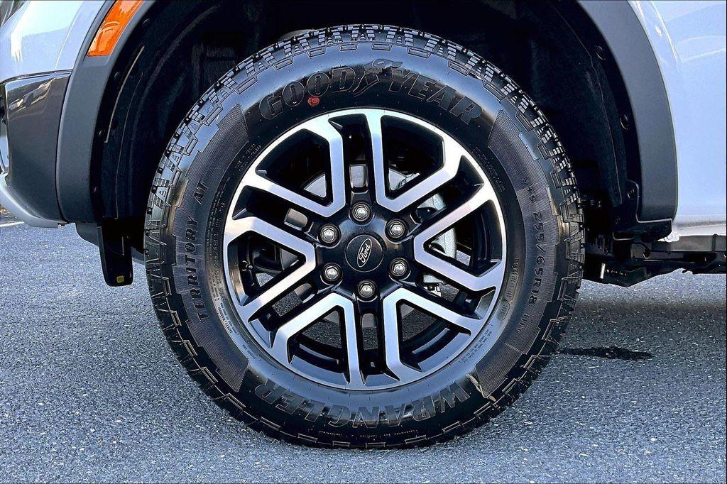 new 2025 Ford Ranger car, priced at $47,405
