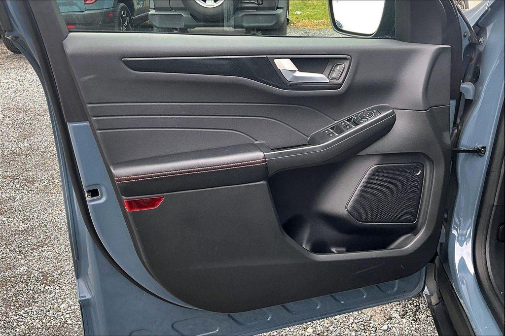 used 2023 Ford Escape car, priced at $23,357