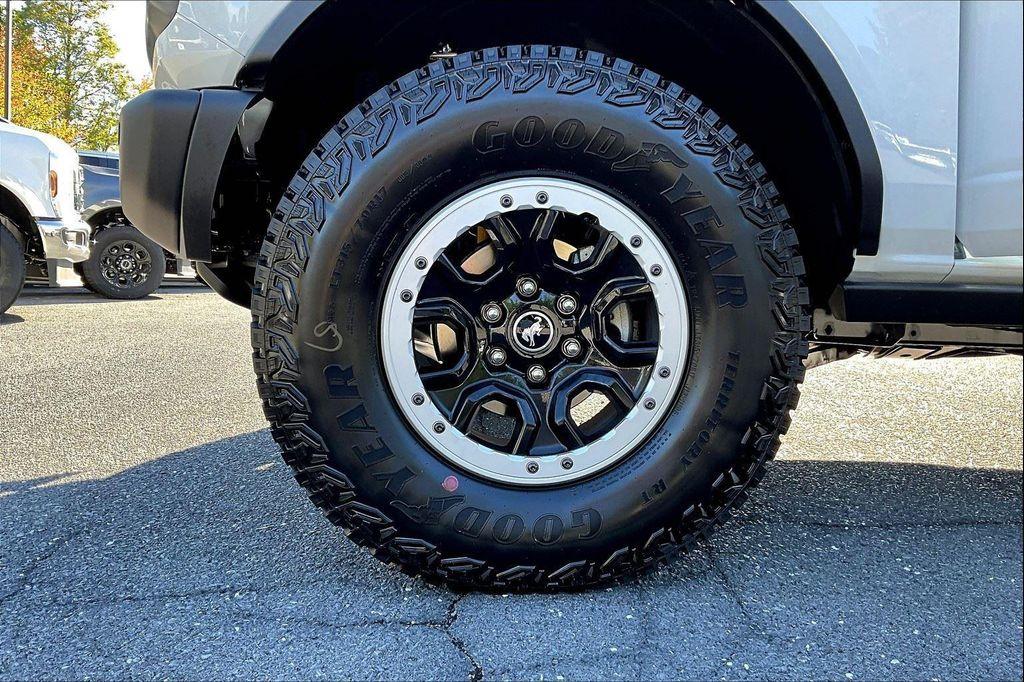 new 2025 Ford Bronco car, priced at $62,405