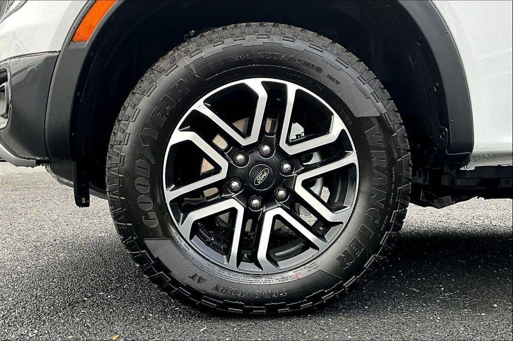 new 2025 Ford Ranger car, priced at $49,467