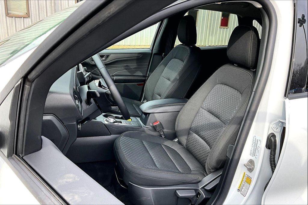 new 2026 Ford Escape car, priced at $31,785