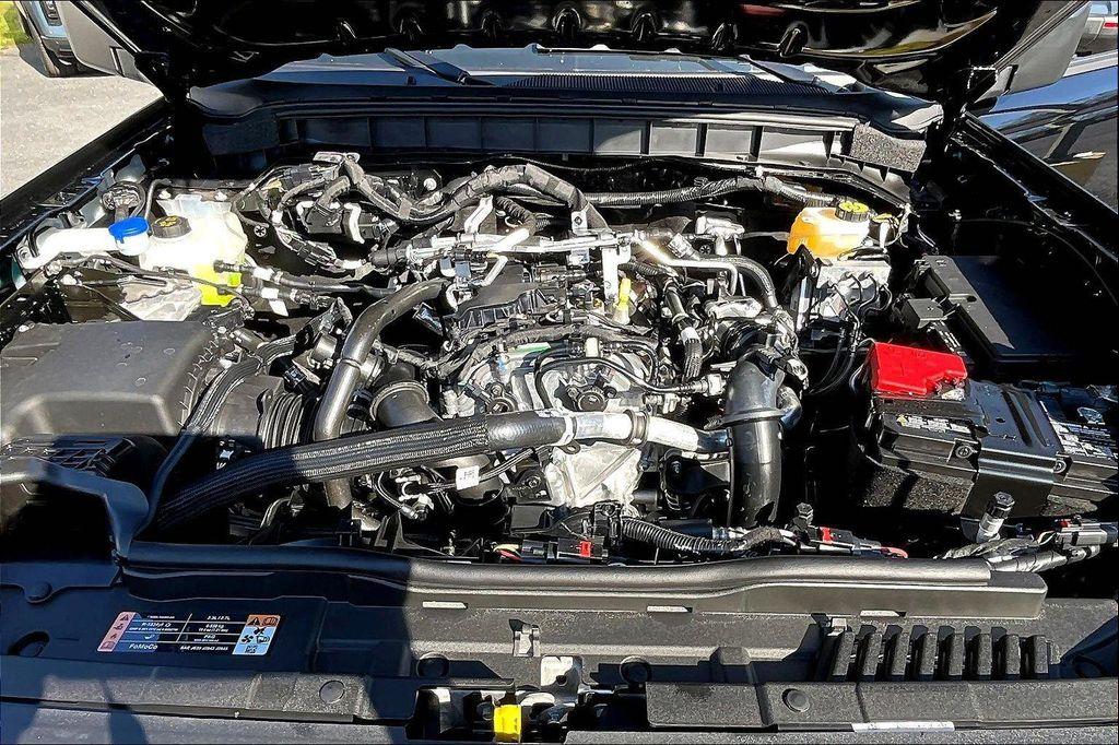 new 2025 Ford Bronco car, priced at $40,945