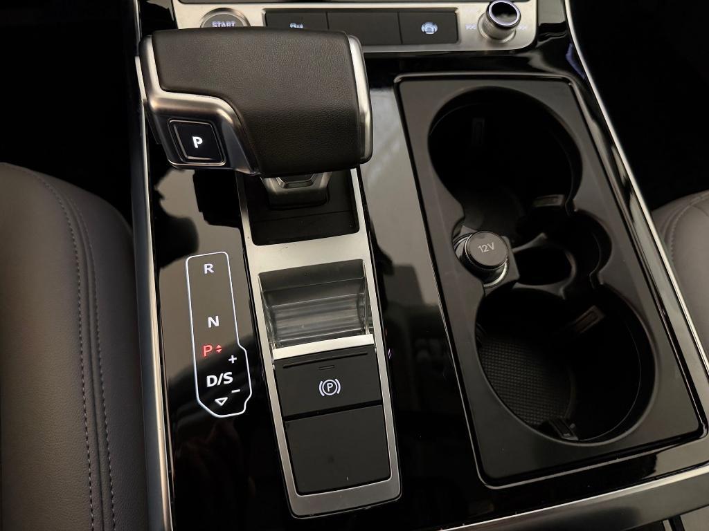 used 2023 Audi Q7 car, priced at $34,796