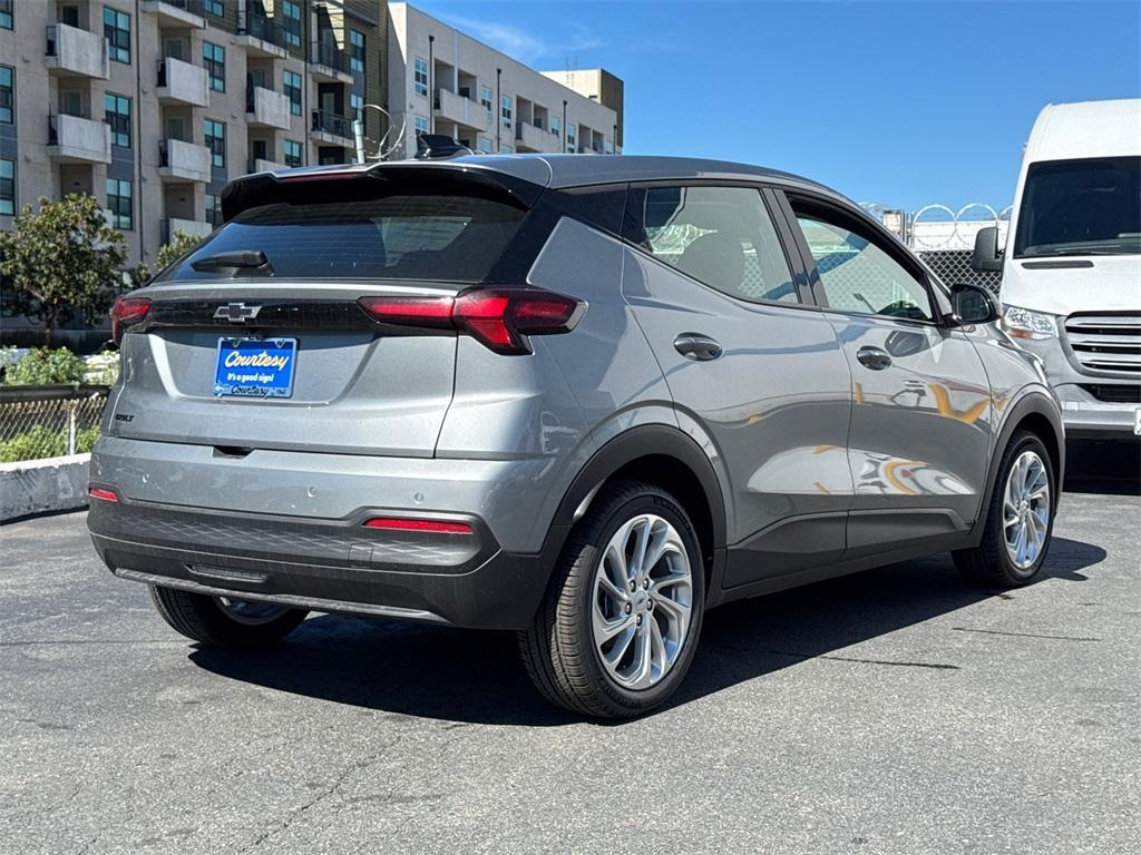 new 2027 Chevrolet Bolt car