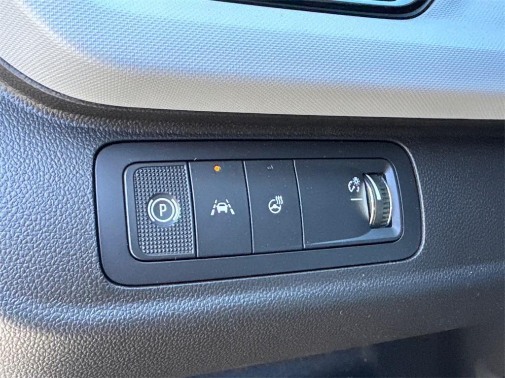 new 2027 Chevrolet Bolt car