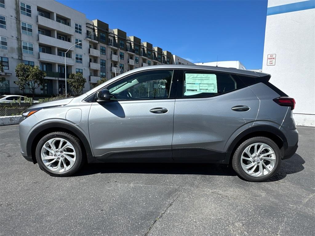 new 2027 Chevrolet Bolt car