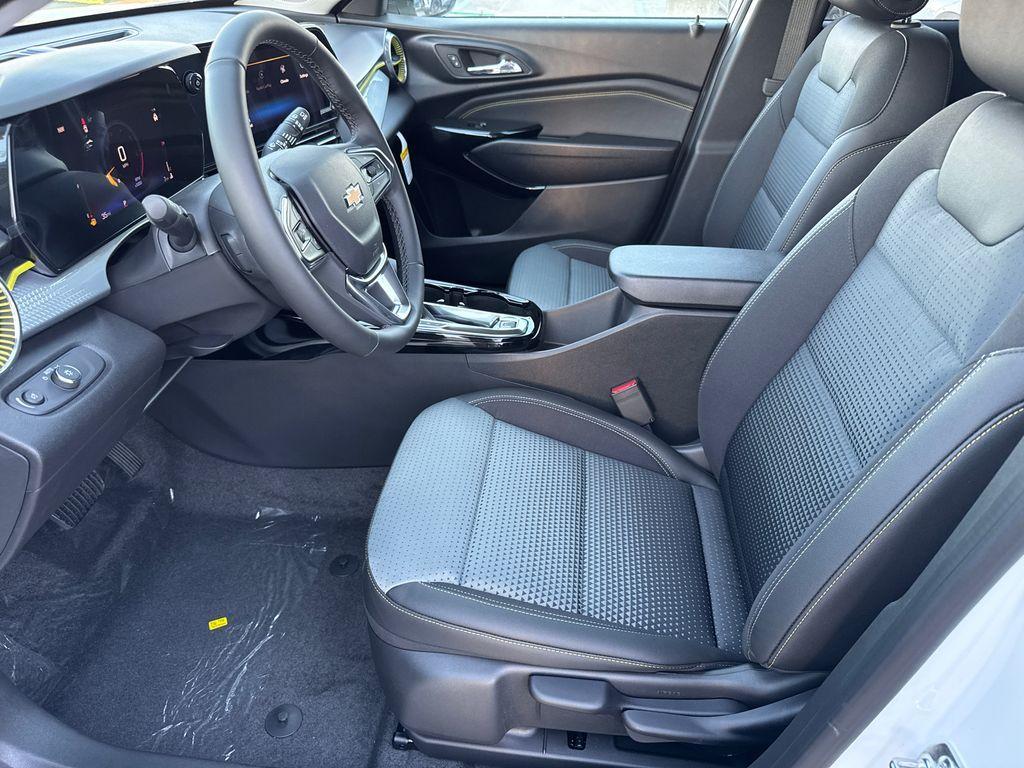 new 2026 Chevrolet Trax car, priced at $22,680