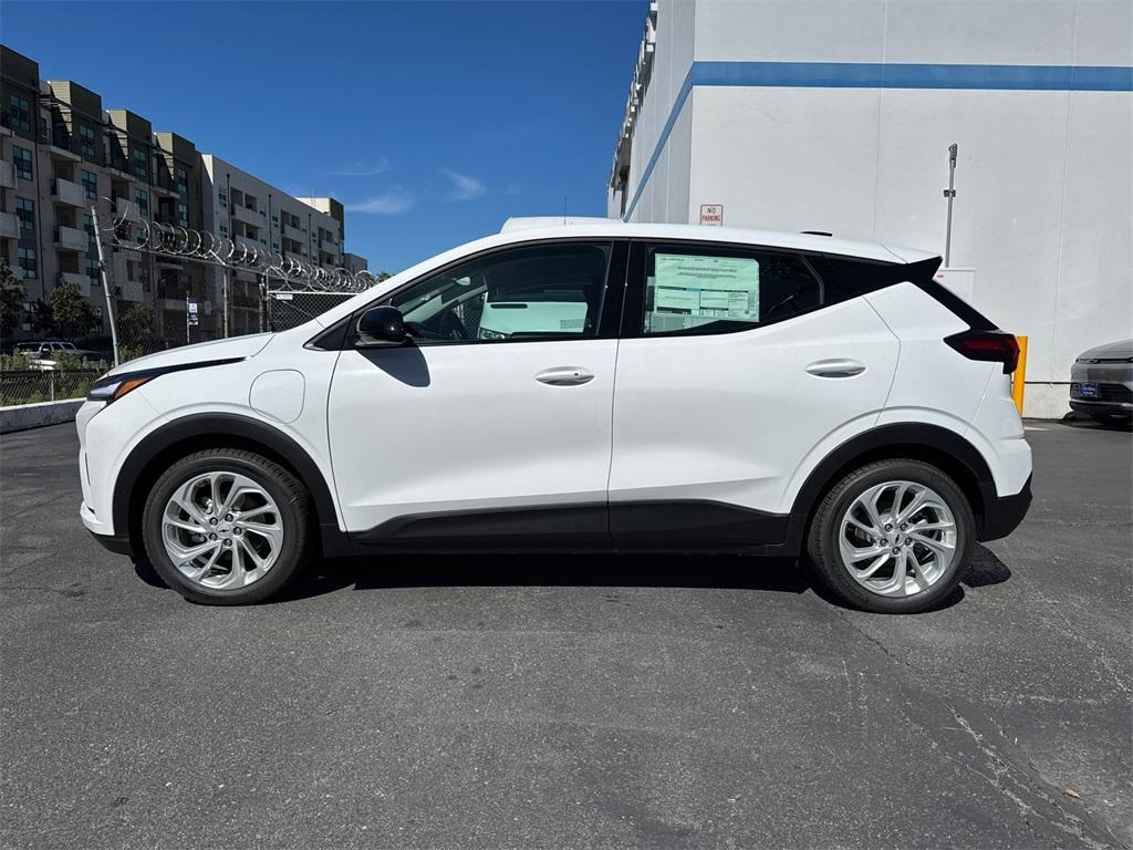 new 2027 Chevrolet Bolt car