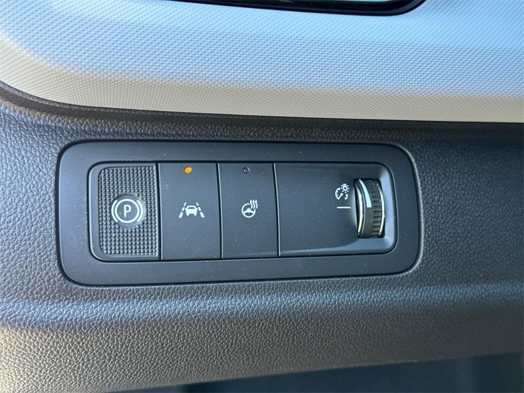 new 2027 Chevrolet Bolt car