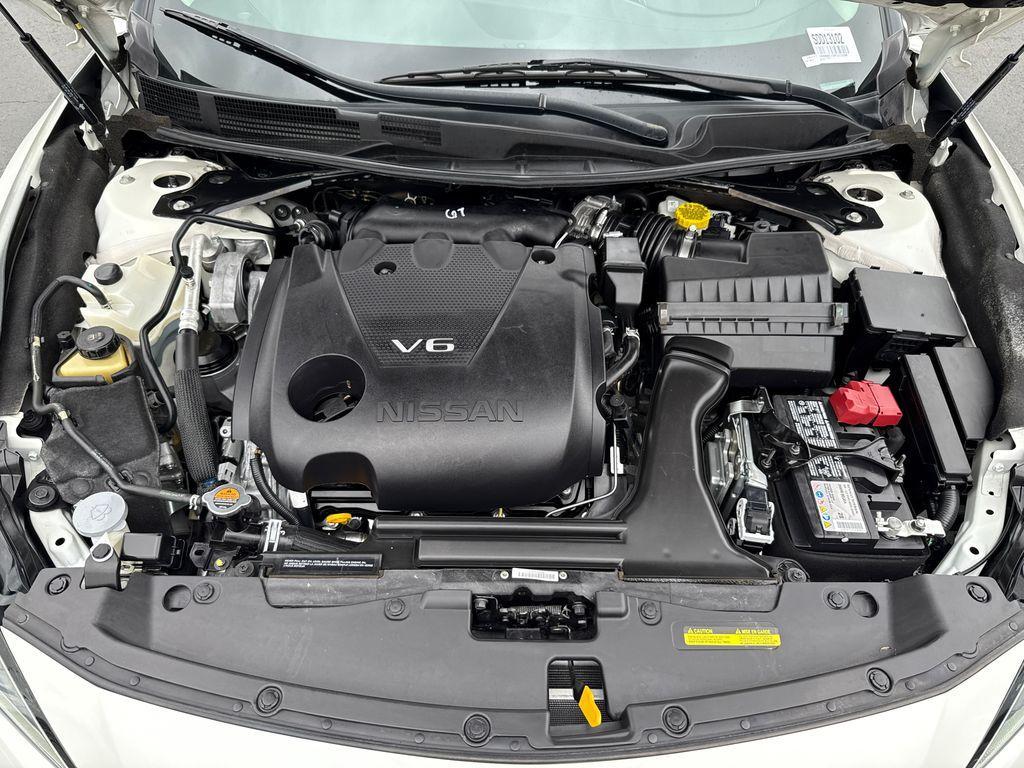 used 2023 Nissan Maxima car, priced at $21,836