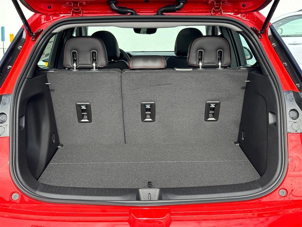 new 2027 Chevrolet Bolt car