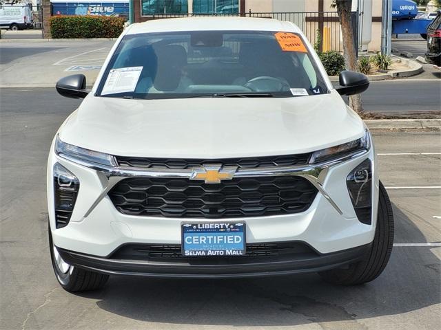 used 2025 Chevrolet Trax car, priced at $20,300