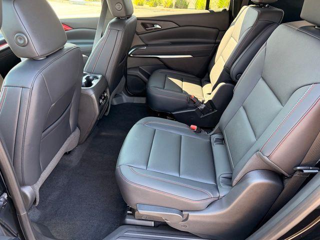 new 2026 Chevrolet Traverse car, priced at $49,962