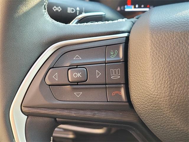 used 2025 Jeep Grand Cherokee car, priced at $36,700