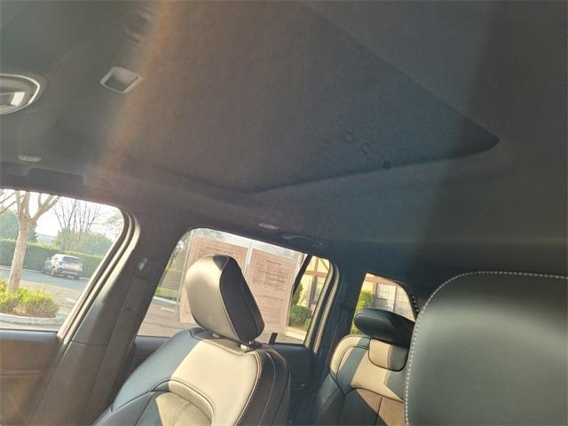 used 2025 Jeep Grand Cherokee car, priced at $36,700