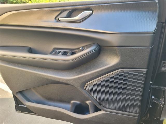 used 2025 Jeep Grand Cherokee car, priced at $36,700