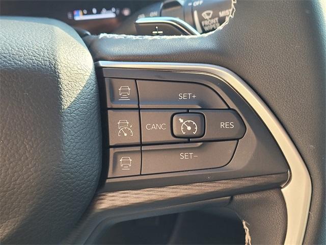 used 2025 Jeep Grand Cherokee car, priced at $36,700