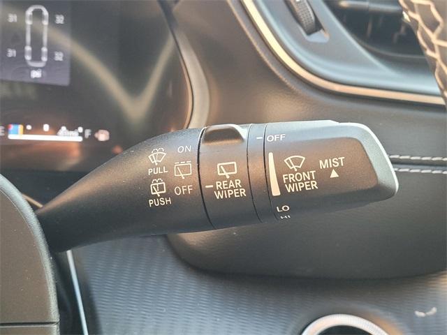 used 2025 Jeep Grand Cherokee car, priced at $36,700