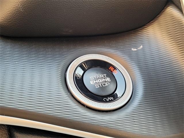 used 2025 Jeep Grand Cherokee car, priced at $36,700