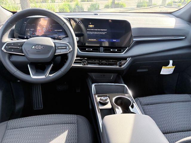 new 2026 Chevrolet Equinox car, priced at $30,703