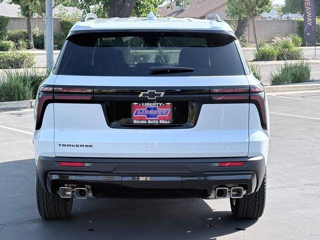 new 2026 Chevrolet Traverse car, priced at $45,239