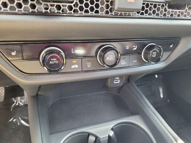 used 2025 Honda HR-V car, priced at $27,800