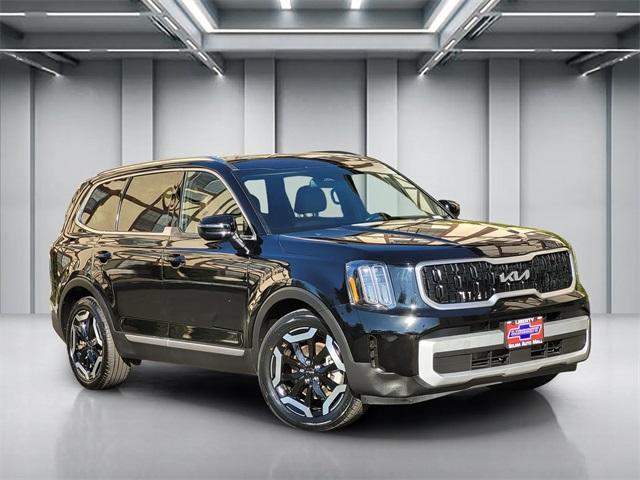 used 2024 Kia Telluride car, priced at $35,800