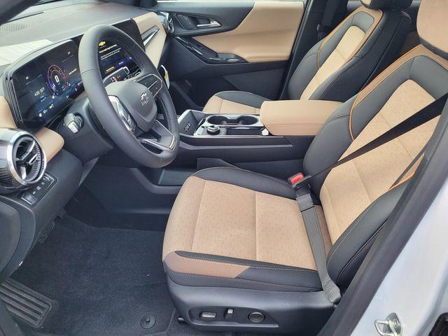 new 2026 Chevrolet Equinox car, priced at $35,319