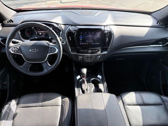 used 2023 Chevrolet Traverse car, priced at $32,076