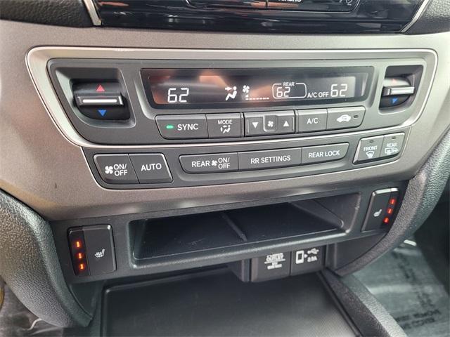 used 2022 Honda Pilot car, priced at $27,300