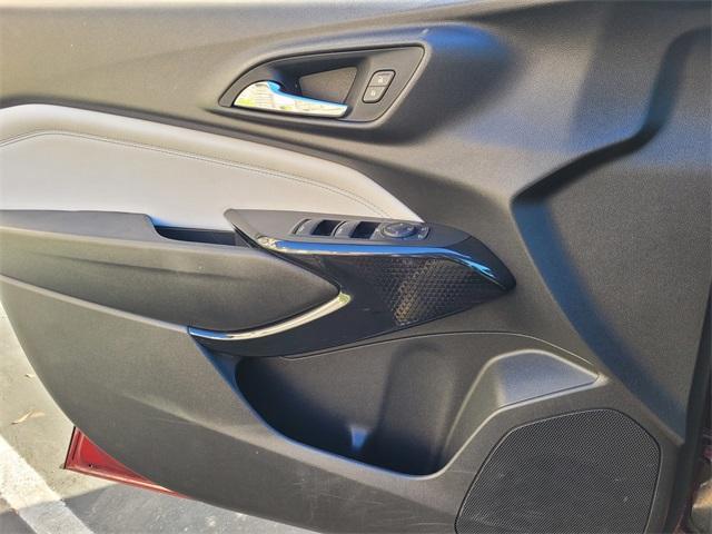 used 2025 Chevrolet Trax car, priced at $21,400