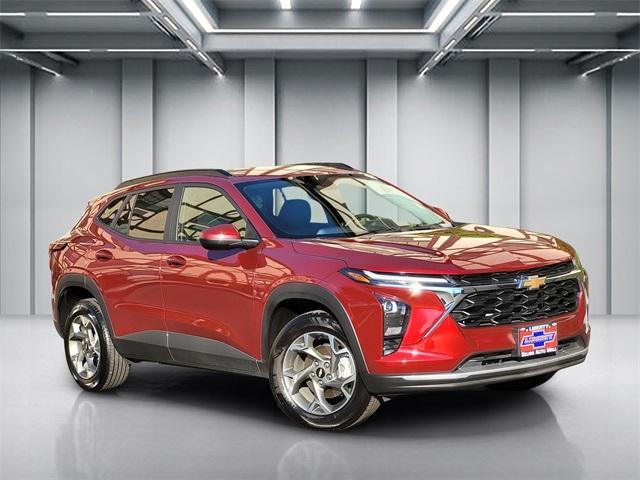 used 2025 Chevrolet Trax car, priced at $21,400