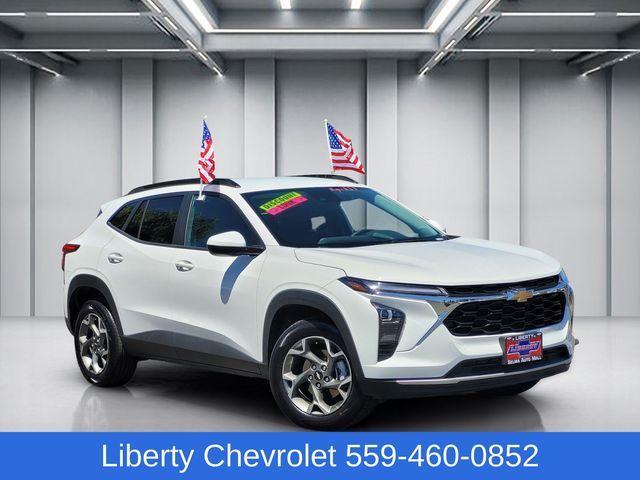 used 2025 Chevrolet Trax car, priced at $21,320