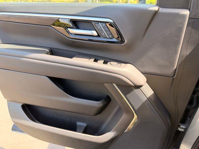 used 2025 Chevrolet Tahoe car