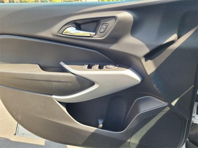 used 2025 Chevrolet Trax car, priced at $21,400