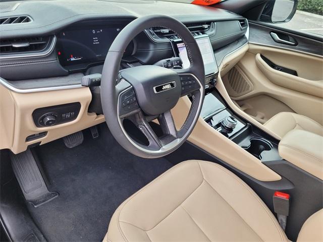 used 2024 Jeep Grand Cherokee car, priced at $33,800