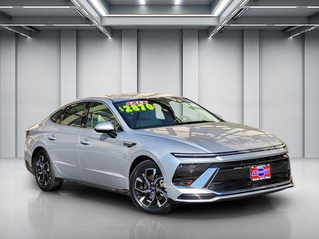 used 2025 Hyundai Sonata car, priced at $24,655