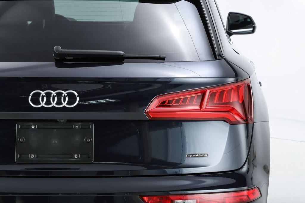 used 2020 Audi Q5 e car, priced at $21,905