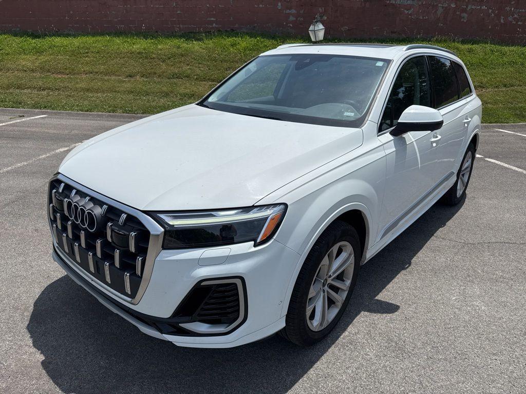used 2025 Audi Q7 car, priced at $51,132