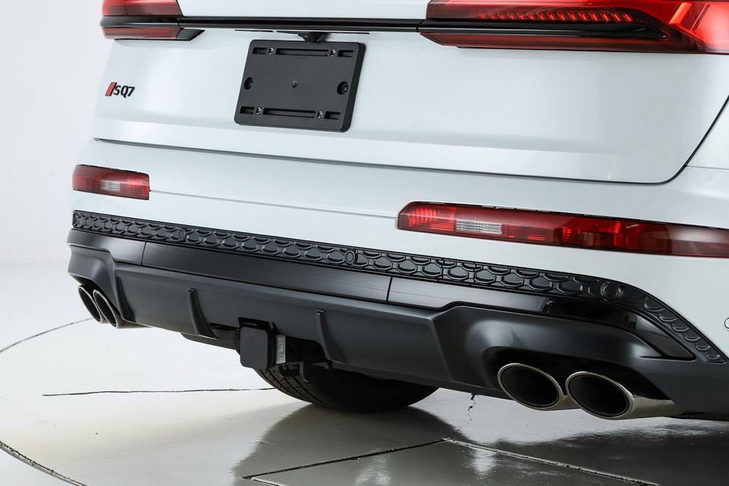 new 2026 Audi SQ7 car, priced at $103,000