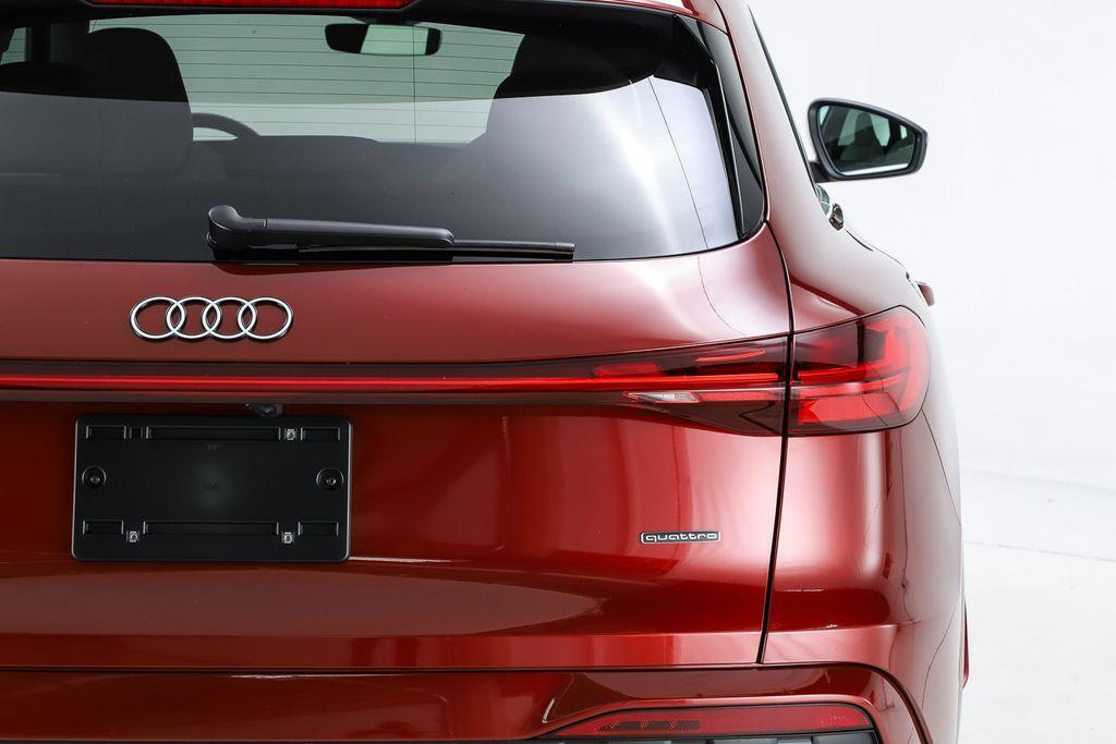 new 2025 Audi Q5 car, priced at $64,305