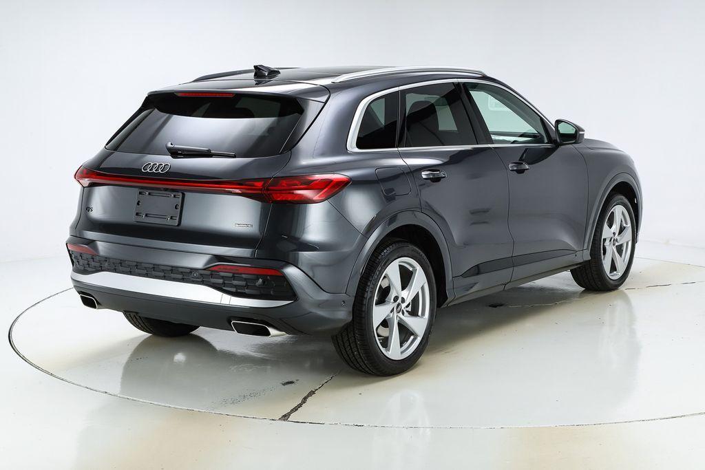 new 2025 Audi Q5 car, priced at $62,890