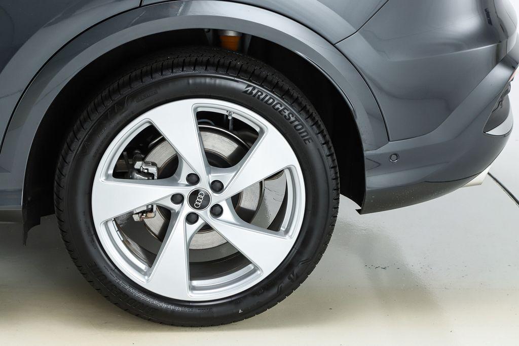 new 2025 Audi Q5 car, priced at $62,890